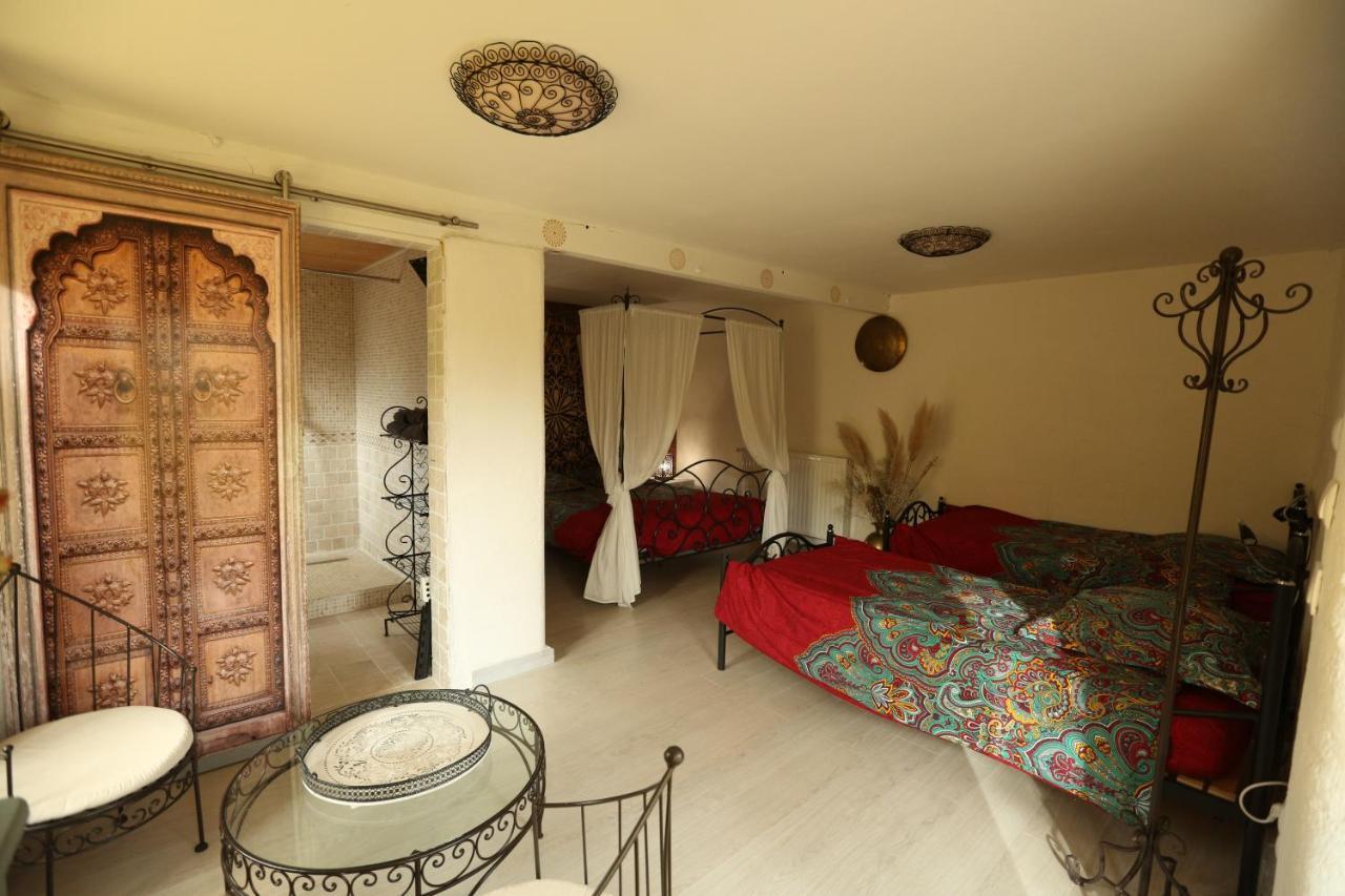 Bed and Breakfast Fenetre Sur Loire Iguerande Экстерьер фото