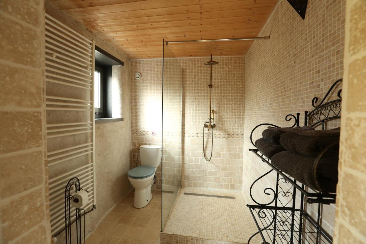Bed and Breakfast Fenetre Sur Loire Iguerande Экстерьер фото