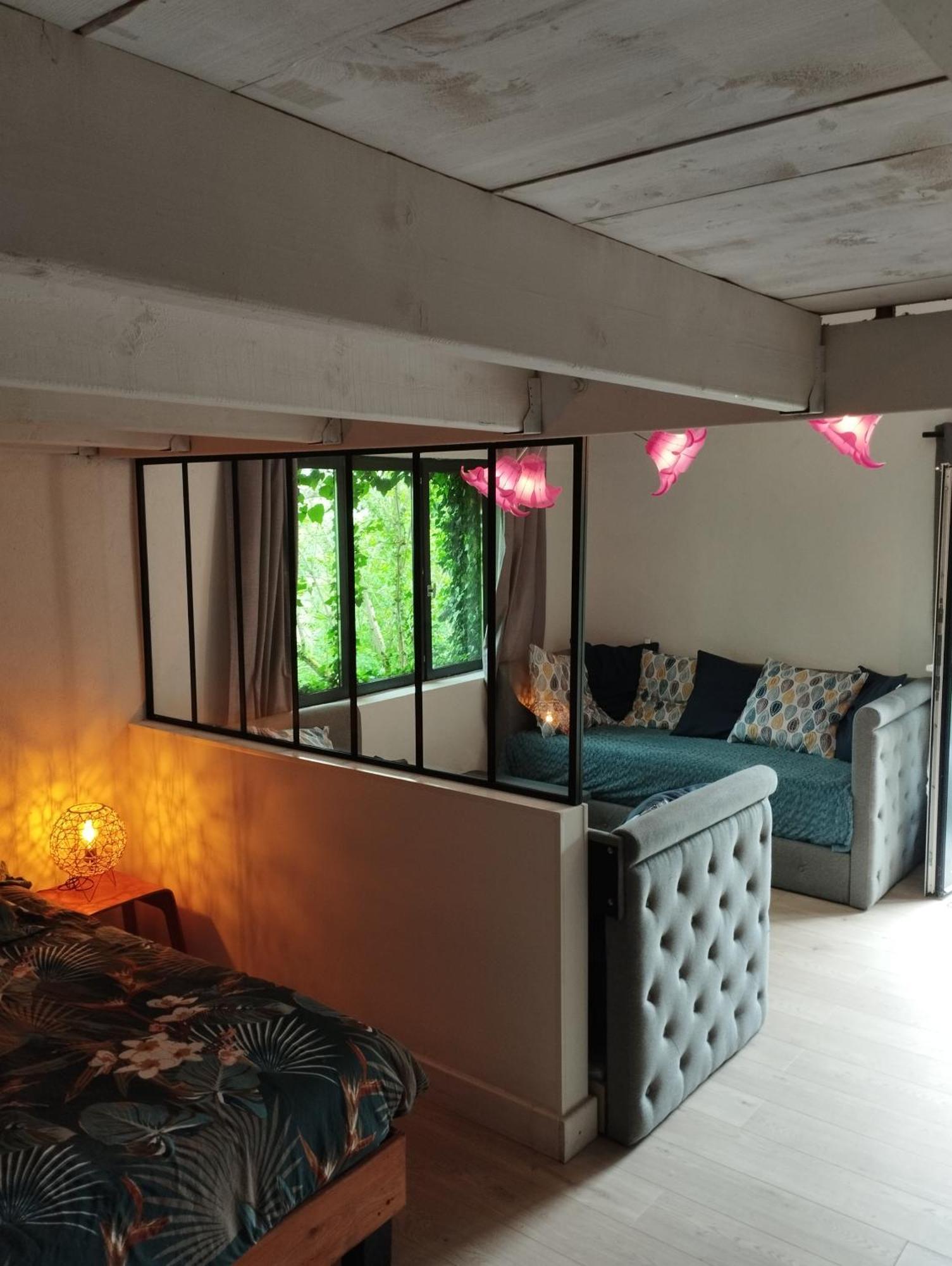 Bed and Breakfast Fenetre Sur Loire Iguerande Экстерьер фото