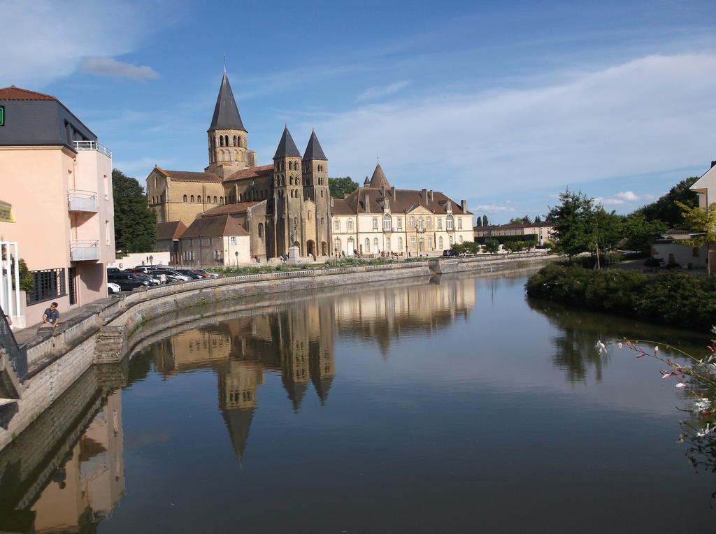Bed and Breakfast Fenetre Sur Loire Iguerande Экстерьер фото