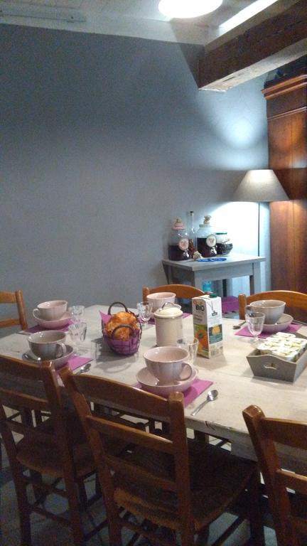 Bed and Breakfast Fenetre Sur Loire Iguerande Экстерьер фото
